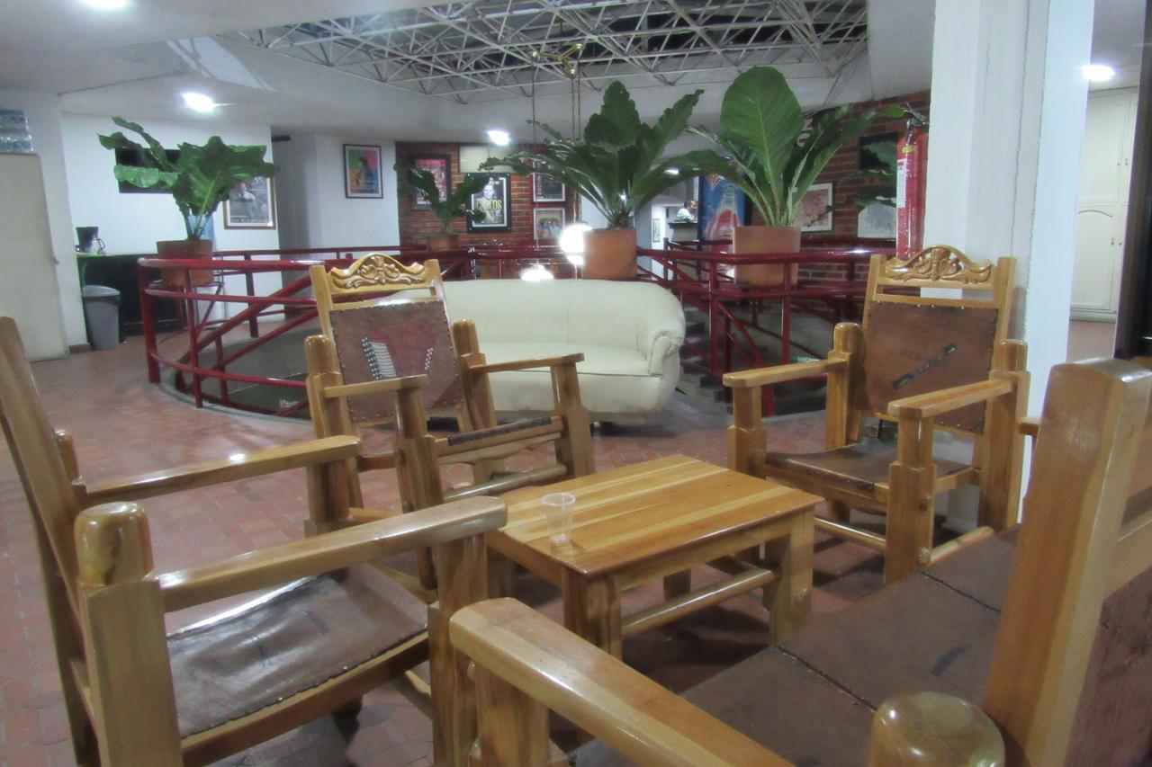 Hotel Nuevo Tio บาเยดูปาร์ ภายนอก รูปภาพ