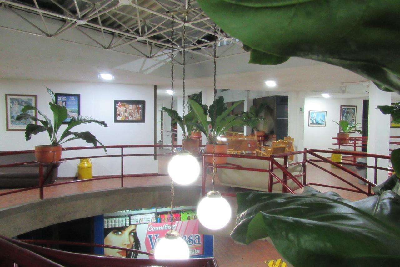 Hotel Nuevo Tio บาเยดูปาร์ ภายนอก รูปภาพ