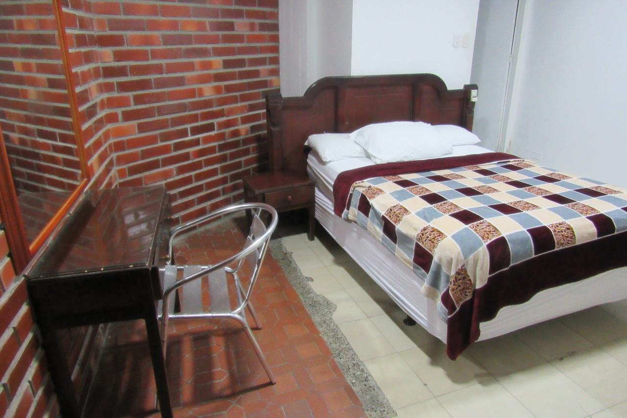 Hotel Nuevo Tio บาเยดูปาร์ ภายนอก รูปภาพ