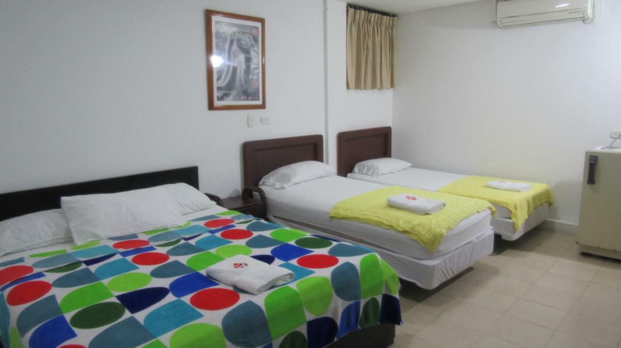 Hotel Nuevo Tio บาเยดูปาร์ ภายนอก รูปภาพ